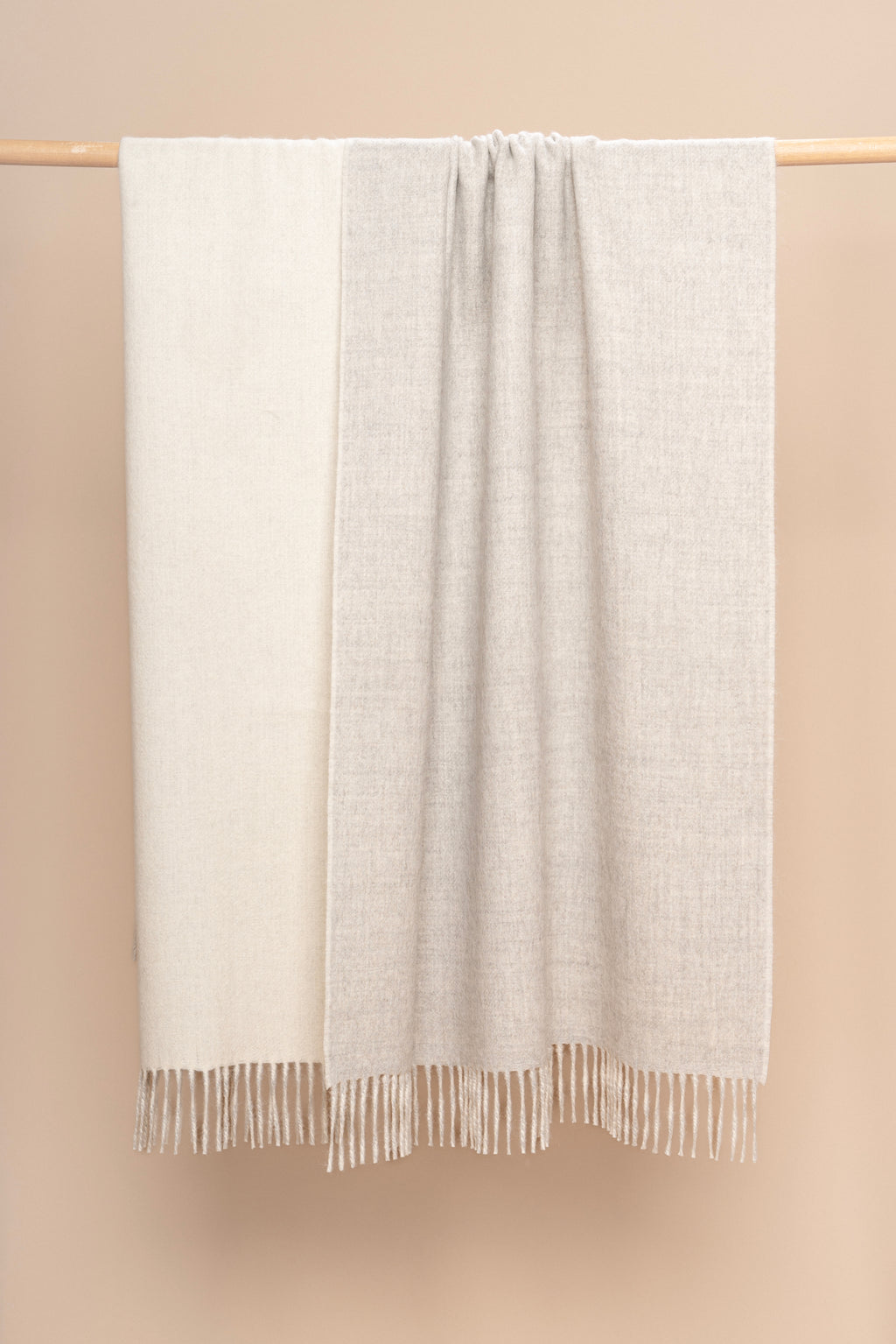 Yachay Throw